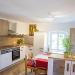 Malerwinkl Restaurant + Kunsthotel Hotel 3*