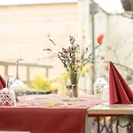 Malerwinkl Restaurant + Kunsthotel 3* Hatzendorf
