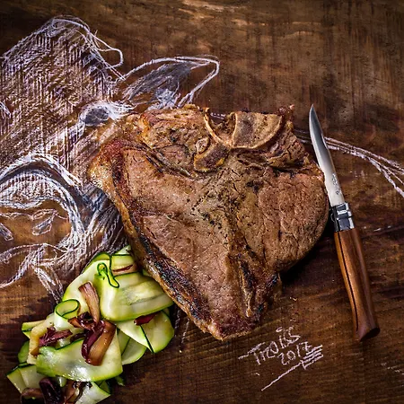 Malerwinkl Restaurant + Kunsthotel Отель 3*