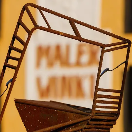 Отель Malerwinkl Restaurant + Kunsthotel