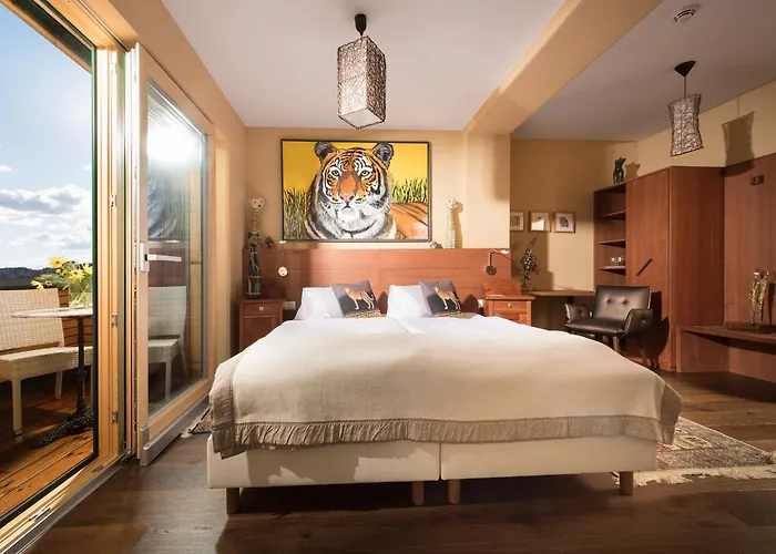 فندق Malerwinkl Restaurant + Kunsthotel 3*