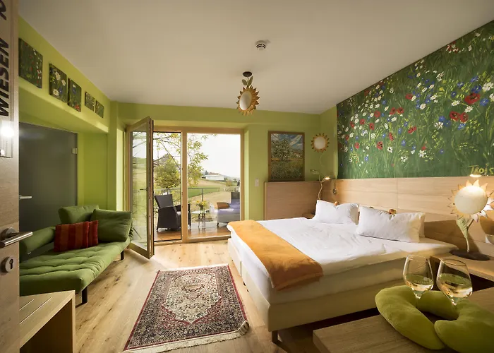 Malerwinkl Restaurant + Kunsthotel Hatzendorf