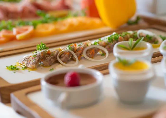 Malerwinkl Restaurant + Kunsthotel فندق Hatzendorf