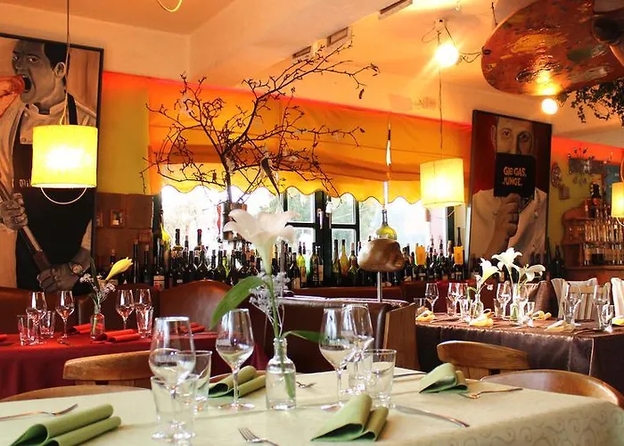 Malerwinkl Restaurant + Kunsthotel Hatzendorf