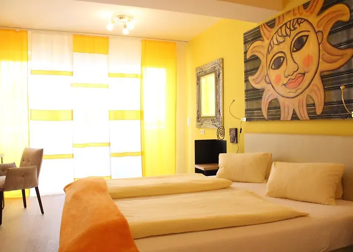 Malerwinkl Restaurant + Kunsthotel فندق 3*