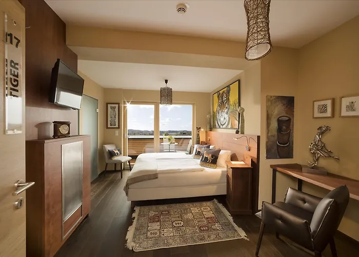 فندق Malerwinkl Restaurant + Kunsthotel 3*