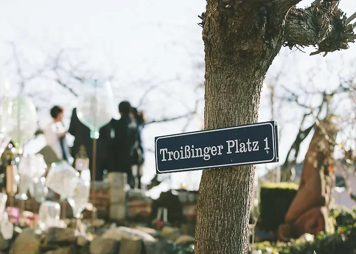 Отель Malerwinkl Restaurant + Kunsthotel 3*